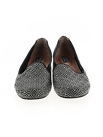 Adam Tucker Flats (view 2)