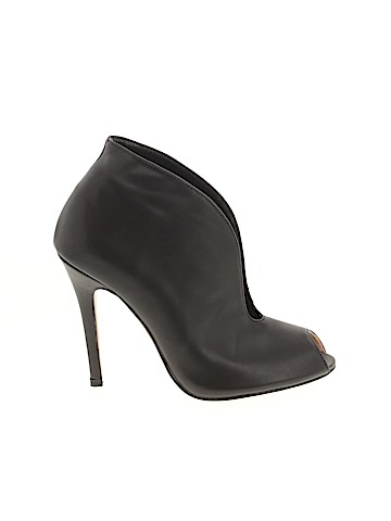 Unbranded Ankle Boots (view 1)