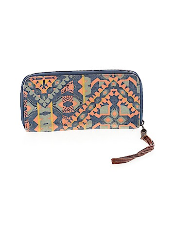 White House Black Market Wristlet (view 2)