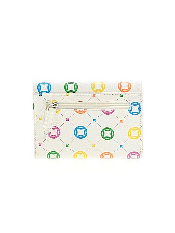 Unbranded Wallet (view 2)