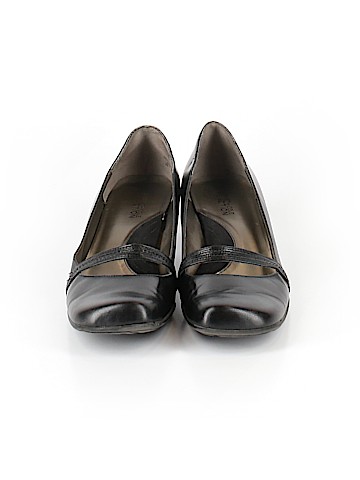 Kenneth Cole New York Heels (view 2)