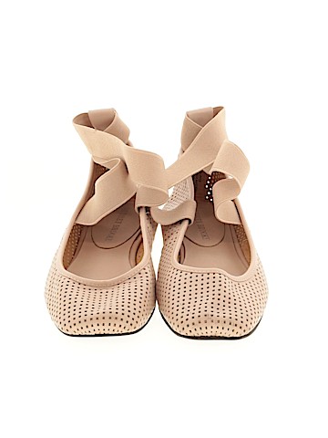 Audrey Brooke Flats (view 2)