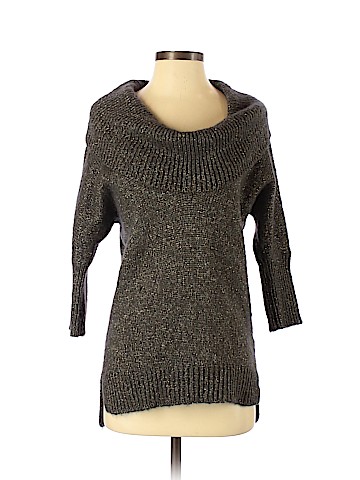 Banana Republic Pullover Sweater (view 1)