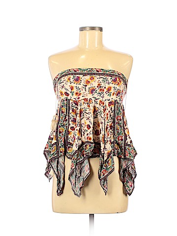 American Eagle Outfitters Sleeveless T-Shirt (view 1)