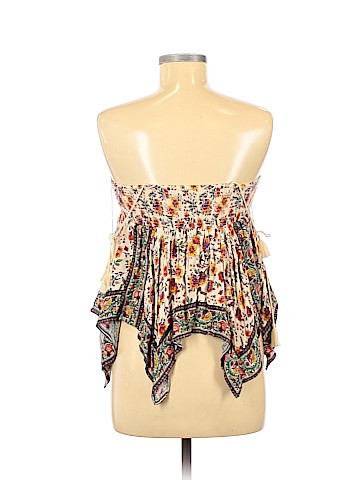 American Eagle Outfitters Sleeveless T-Shirt (view 2)