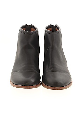 Urban Outfitters Ankle Boots (view 2)