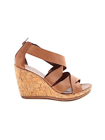 Aldo Wedges (view 1)