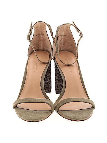 Banana Republic Sandals (view 2)