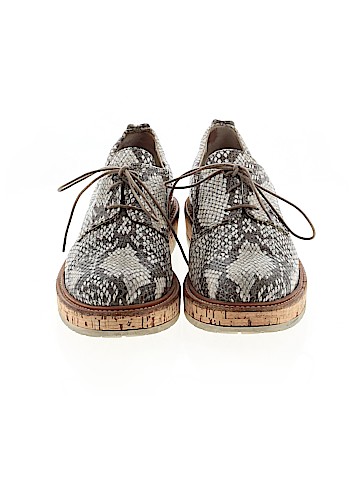 Attilio Giusti Leombruni Flats (view 2)