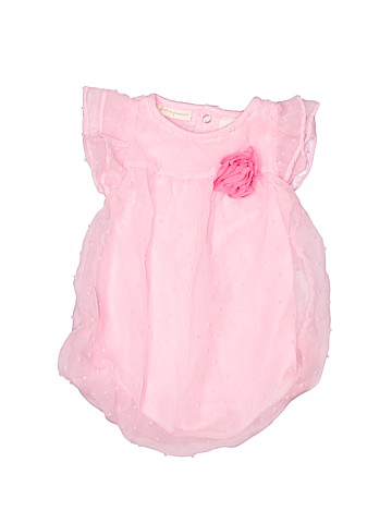 First Impressions Short Sleeve Outfit (view 1)