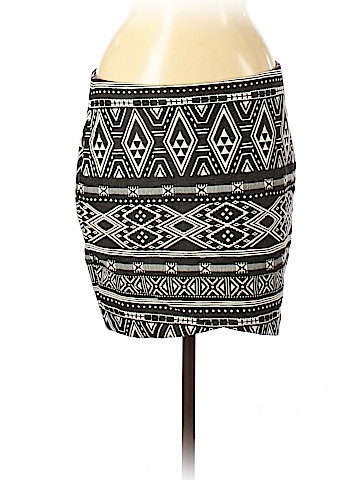 H&M Casual Skirt (view 1)