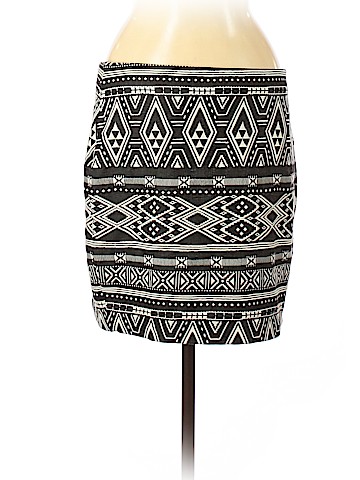 H&M Casual Skirt (view 2)