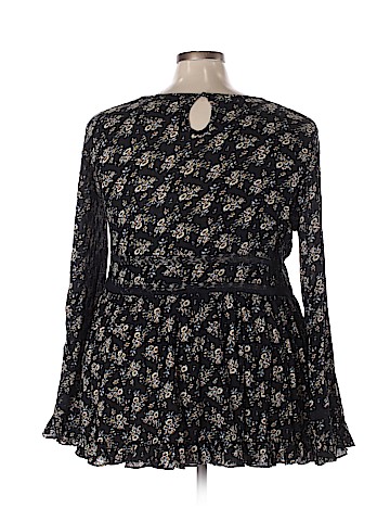Suzanne Betro Long Sleeve Blouse (view 2)