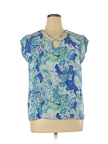 The Limited Short Sleeve Blouse (view 1)