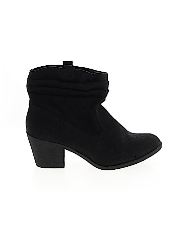 Unbranded Ankle Boots (view 1)