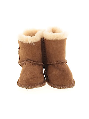 Bearpaw Booties (view 2)