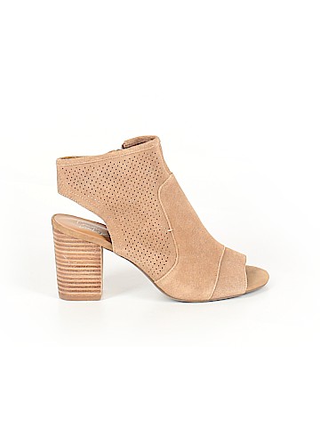 Crown Vintage Heels (view 1)