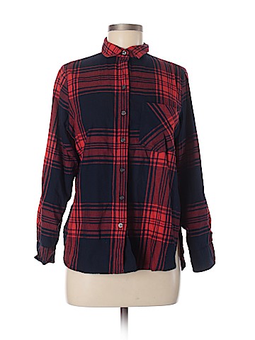 Old Navy Long Sleeve Button-Down Shirt (view 1)