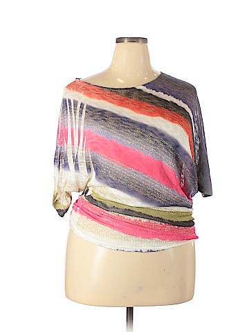 Popsy Short Sleeve Top (view 1)