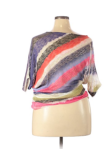 Popsy Short Sleeve Top (view 2)