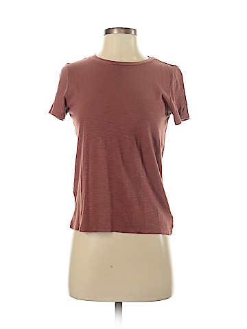 American Eagle Outfitters Short Sleeve T-Shirt (view 1)