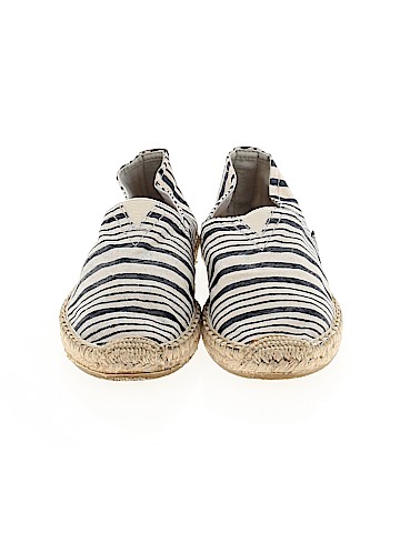 Joy and Mario Flats (view 2)