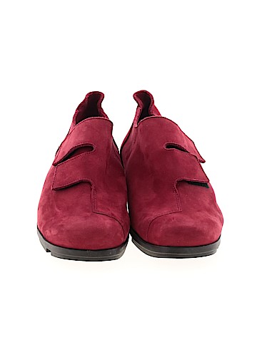 Arche Flats (view 2)