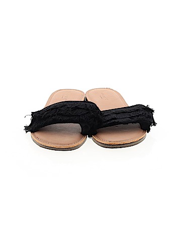 Old Navy Sandals (view 2)