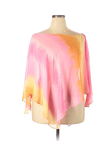 Daisy Fuentes Poncho (view 1)