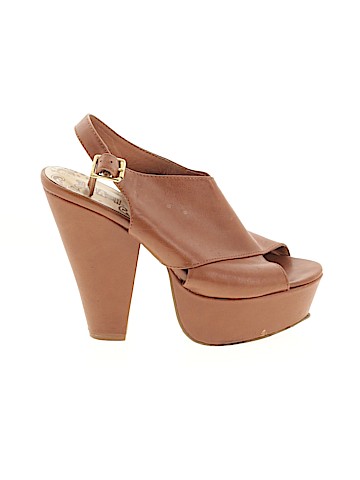 Brash Heels (view 1)