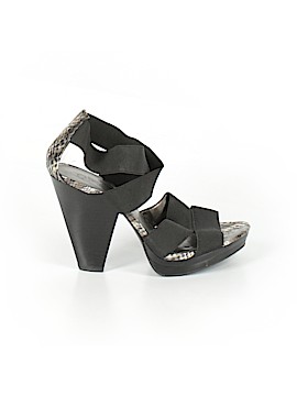 Carlos by Carlos Santana Size 8
