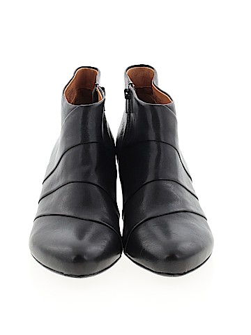 Sofft Ankle Boots (view 2)