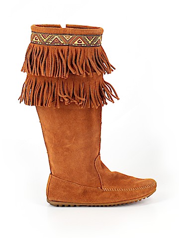 Minnetonka Boots (view 1)