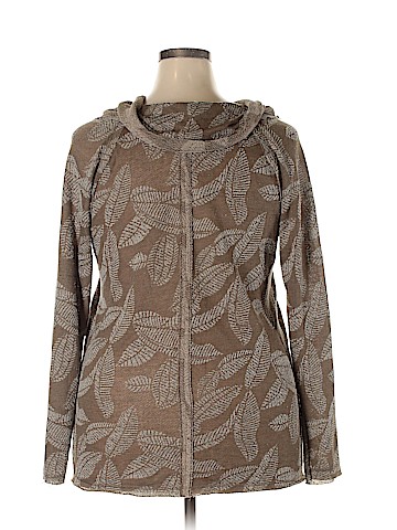 Monroe and Main Pullover Sweater (view 2)