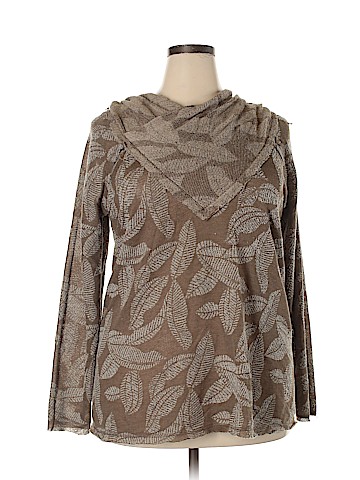 Monroe and Main Pullover Sweater (view 1)