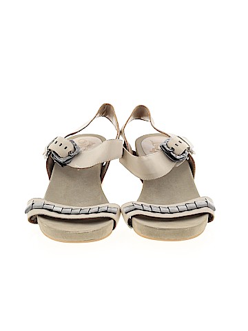 otBt Sandals (view 2)