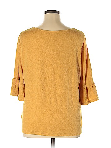 Old Navy 3/4 Sleeve Top (view 2)