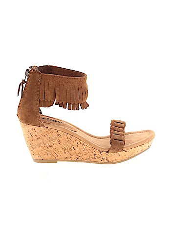Minnetonka Wedges (view 1)