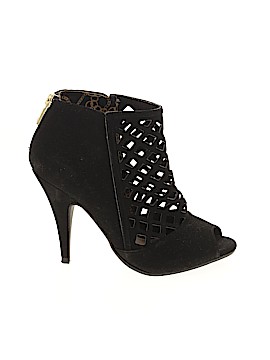 Christian Siriano for Payless Size 6 1/2