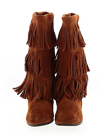 Minnetonka Boots (view 2)