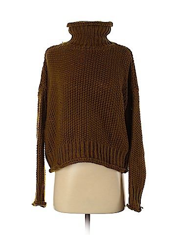 Forever 21 Pullover Sweater (view 1)