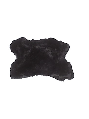 Cherokee Faux Fur Vest (view 2)