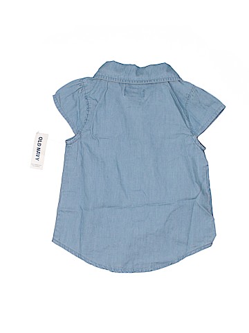 Old Navy Short Sleeve Button-Down Shirt (view 2)