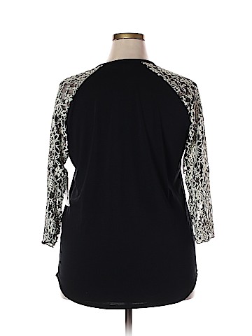 Lularoe 3/4 Sleeve Top (view 2)