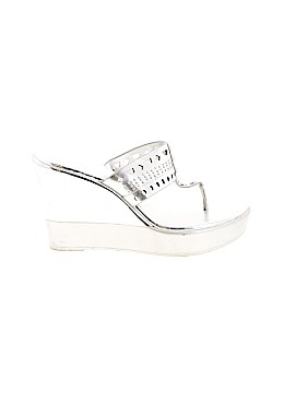 BCBGeneration Size 7 1/2