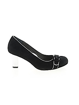 Taryn by Taryn Rose Size 8 1/2