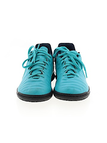 Nike Sneakers (view 2)