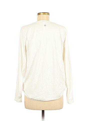 Lululemon Athletica Long Sleeve Top (view 2)