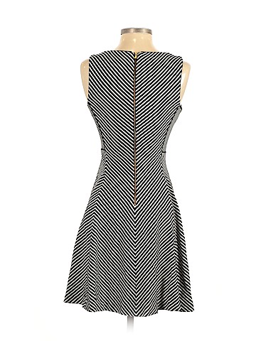 Banana Republic Casual Dress (view 2)