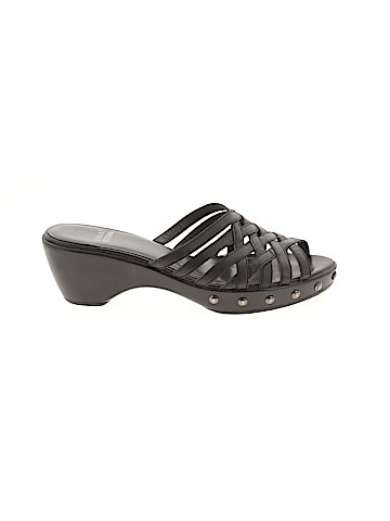 Stuart Weitzman Heels (view 1)